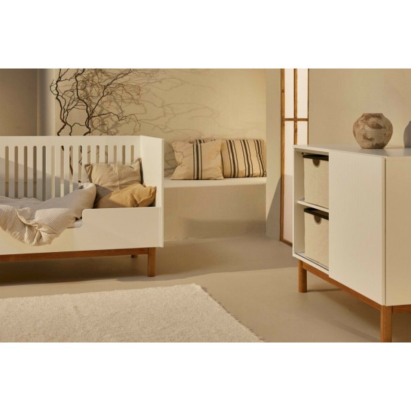 Quax Mood White Babykamer – Kast, Commode, Extensie & Bed 60x120 cm Quax Mood White Babykamer – Kast, Commode, Extensie & Bed 60x120 cm